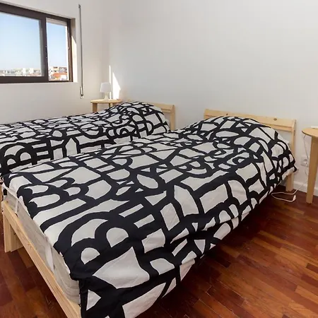 Guest H4u - Povoa Vacation Apartment *