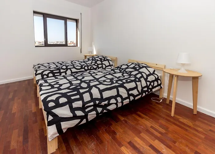 Guest H4u Povoa Vacation Center *